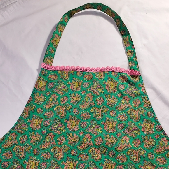 Vintage 70s Green, Pink and Yellow Printed Paisley Cooking Apron - Picture 2 of 16